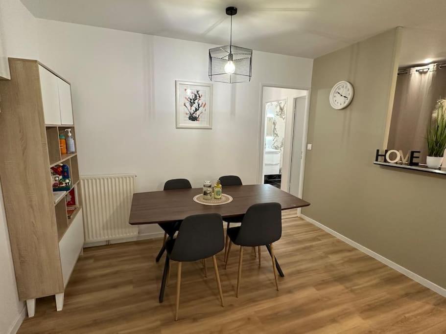 L Appartement Des Parcs Nantais Saint-Herblain Exterior foto